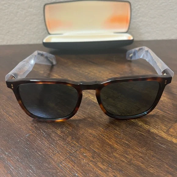 RAEN Wiley 56 Kola Tortoise Sunglasses - Picture 9 of 10